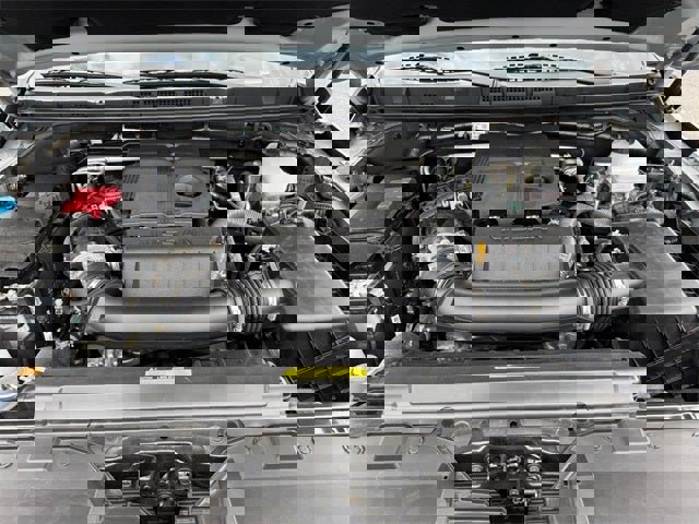 Used 2024 Nissan Frontier PRO-4X w/ Off-Road Protection Package image 12