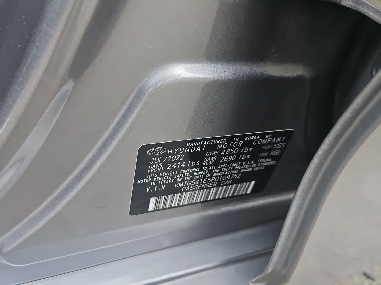 Used 2023 Genesis G70 3.3T w/ Sport Prestige Package image 21