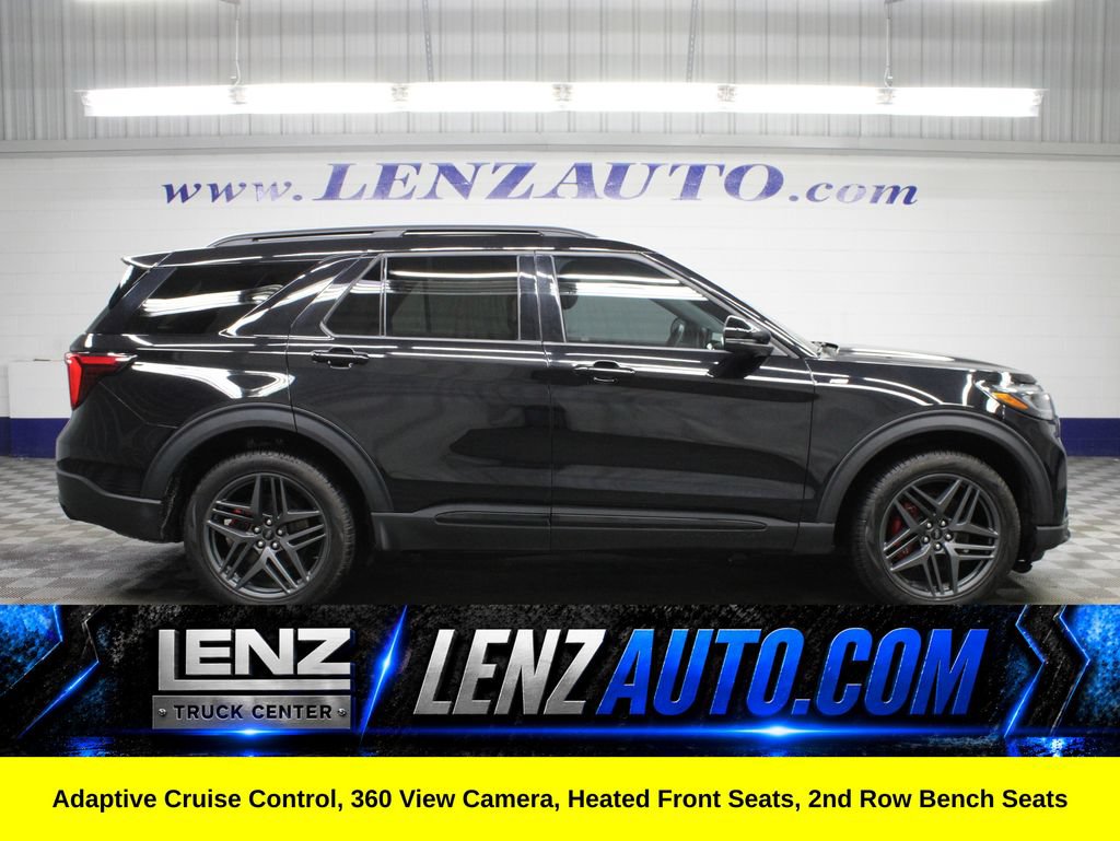 Used 2025 Ford Explorer ST-Line w/ ST-Line Street Pack