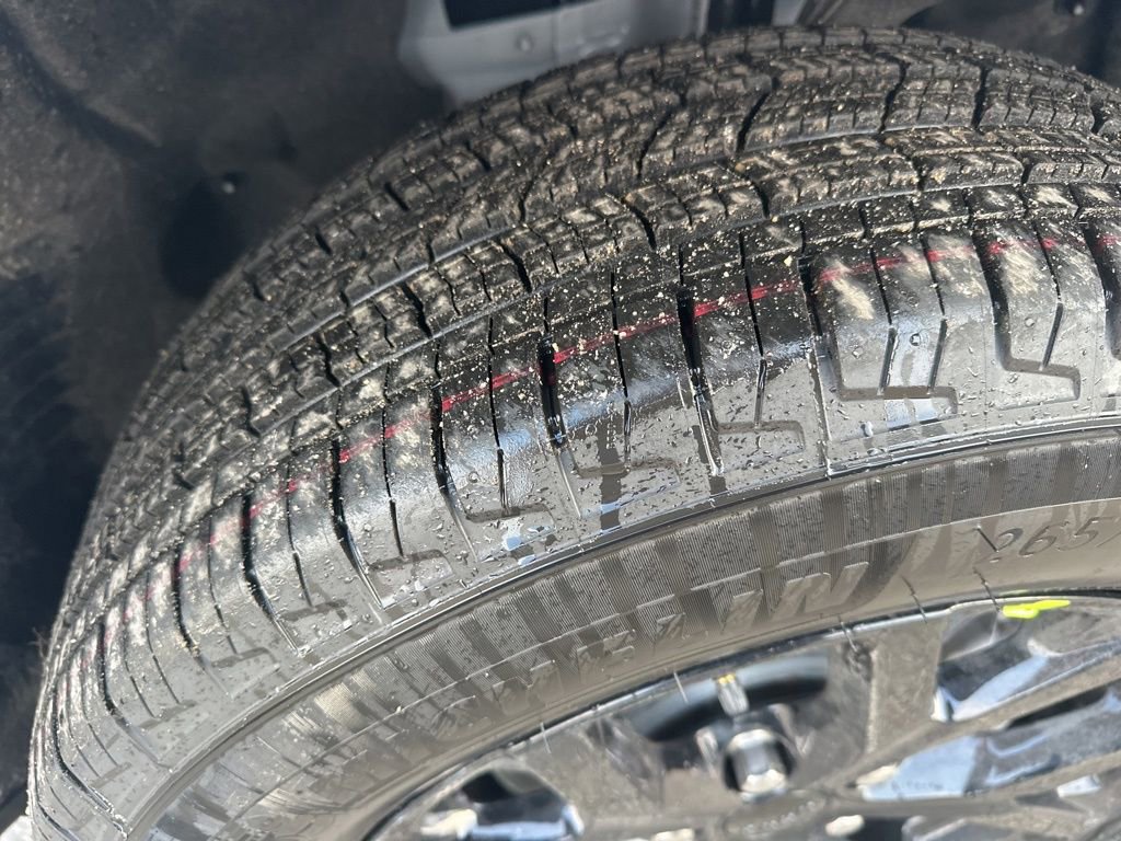 New 2026 Jeep Grand Cherokee Laredo image 32