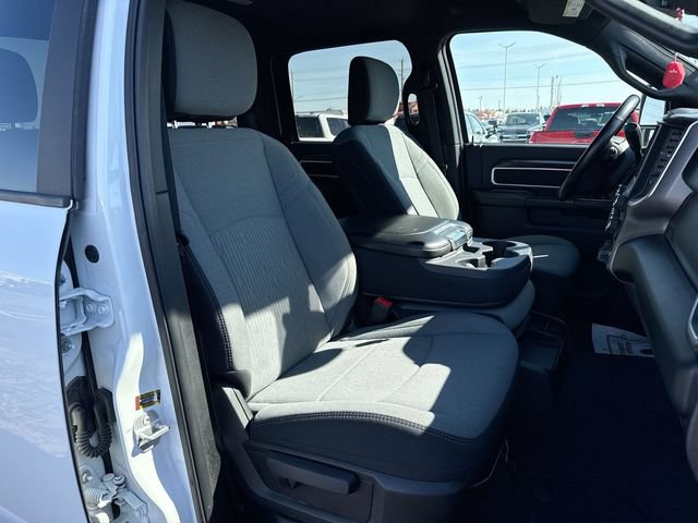 Used 2024 RAM 3500 Big Horn AWD/4WD image 24