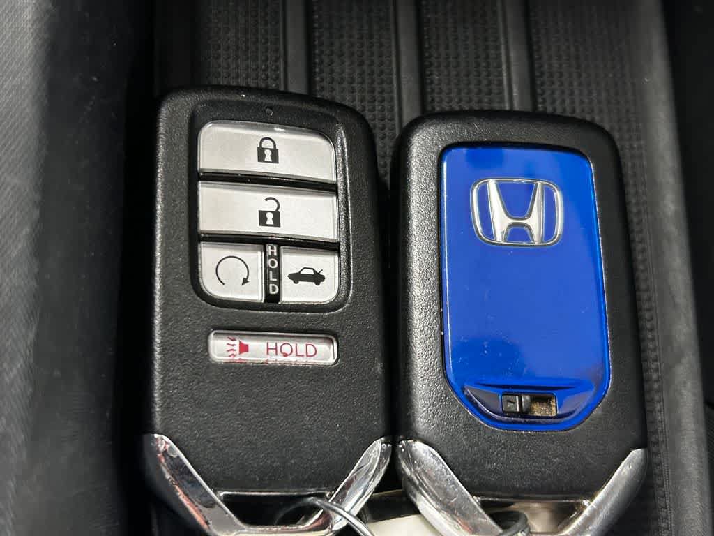 Used 2019 Honda Insight EX image 20