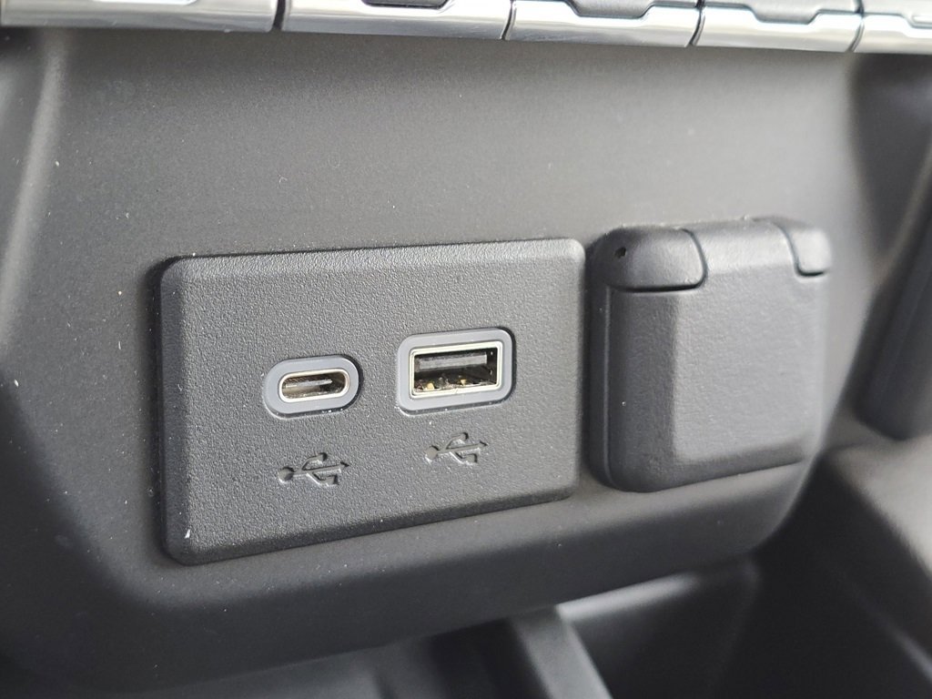 Used 2020 Chevrolet Silverado 1500 LTZ w/ LTZ Premium Package image 40