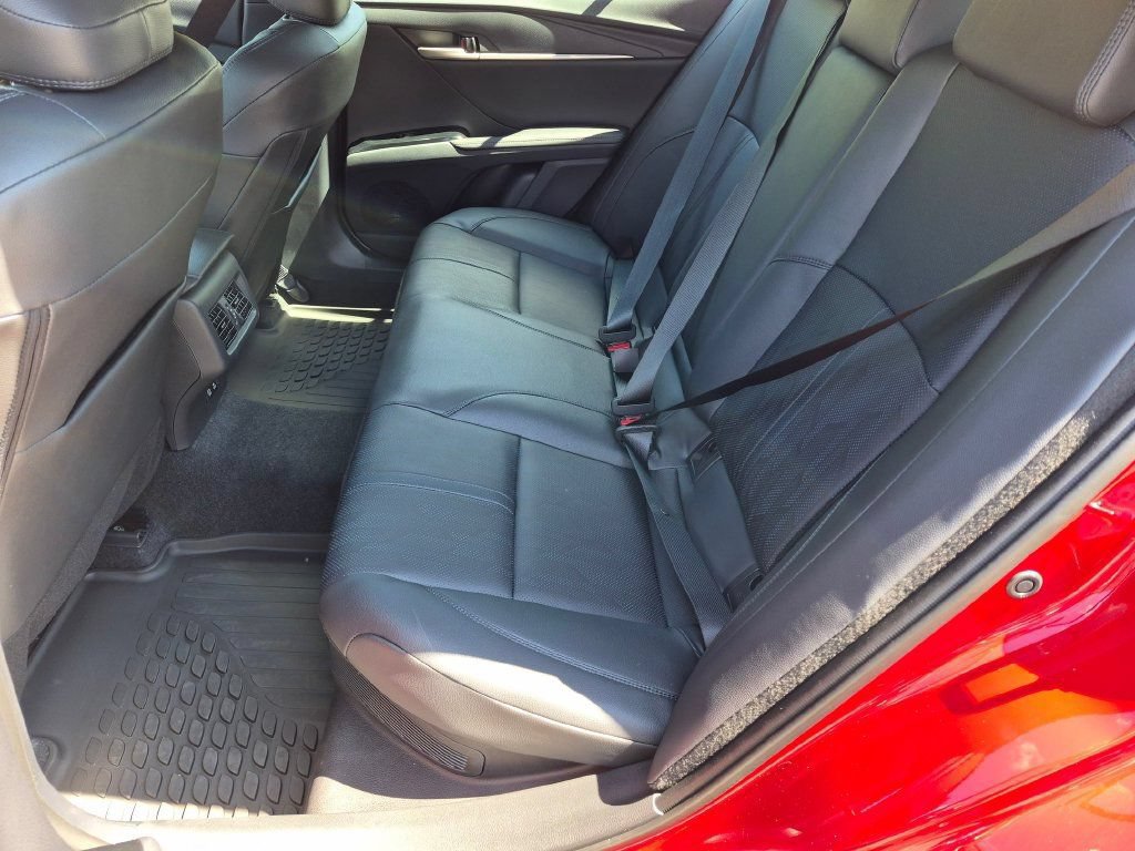 Used 2026 Toyota Camry XSE FWD image 35