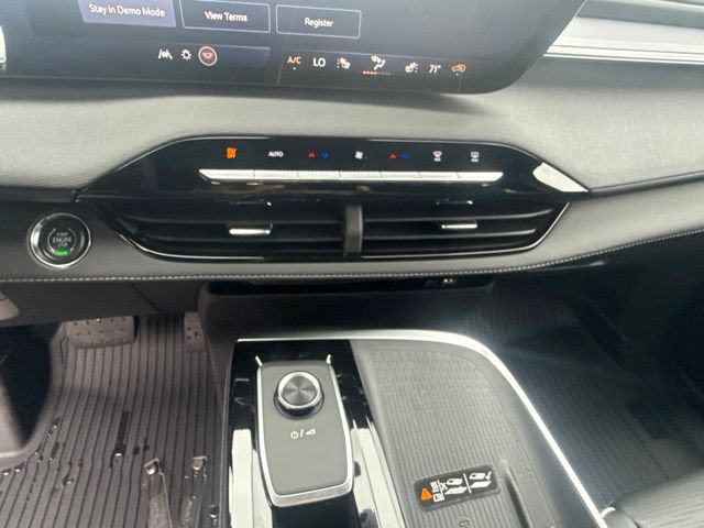 New 2026 Buick Enclave Sport Touring w/ Power Package AWD/4WD image 18