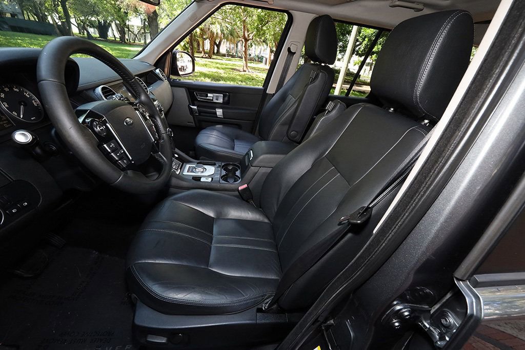 Used 2015 Land Rover LR4 HSE image 5