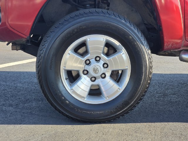Used 2014 Toyota Tacoma PreRunner w/ TRD Sport Package RWD image 26