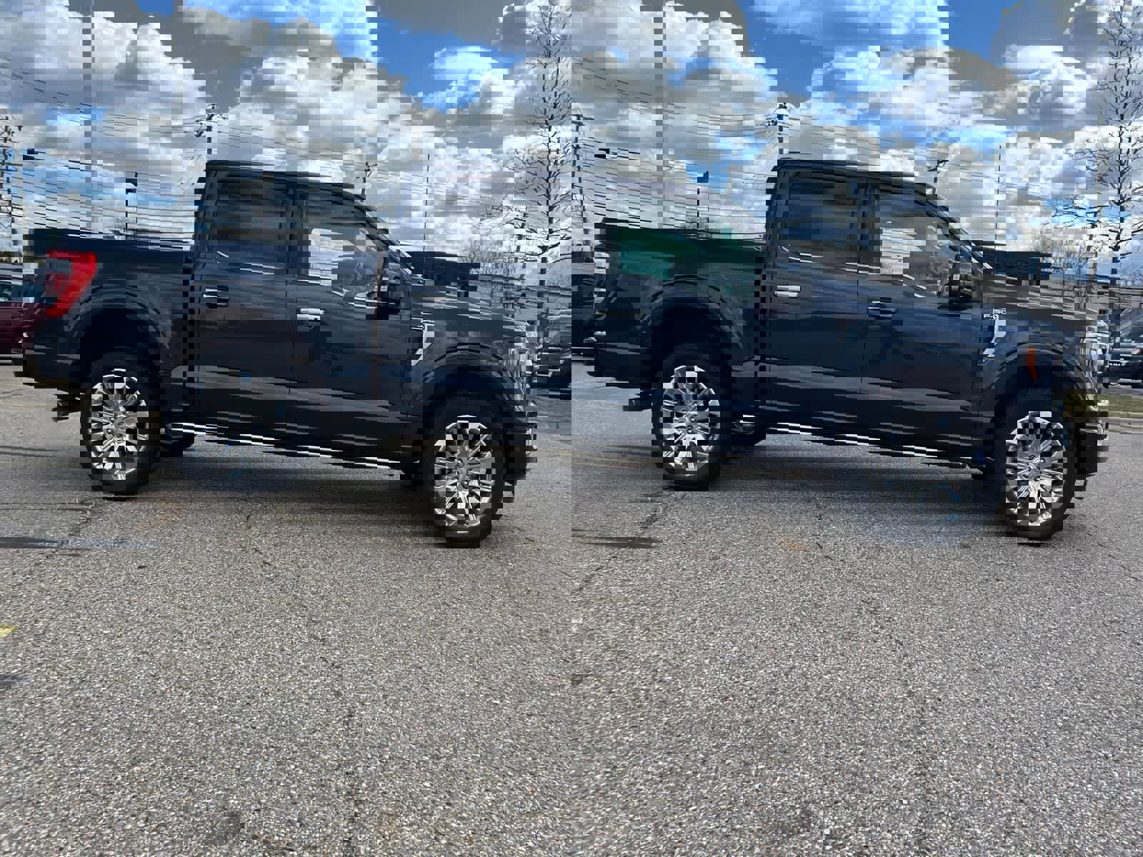 Used 2022 Ford F150 Limited image 14