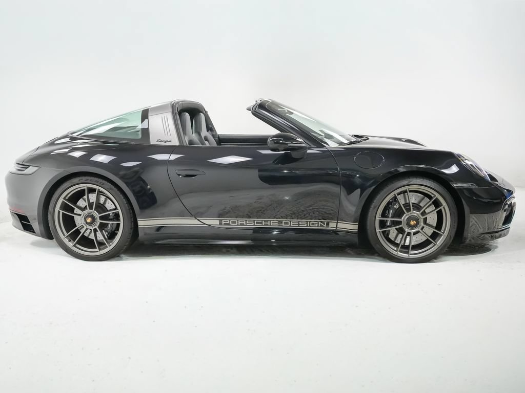 Certified 2023 Porsche 911 50th Anniversary Edition AWD/4WD image 9