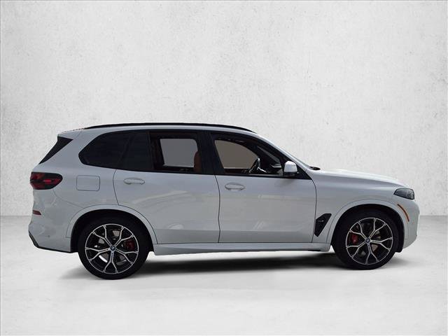Certified 2024 BMW X5 xDrive50e w/ M Sport Package AWD/4WD image 4