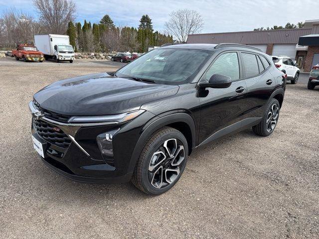 New 2026 Chevrolet Trax RS w/ Driver Confidence Package image 3