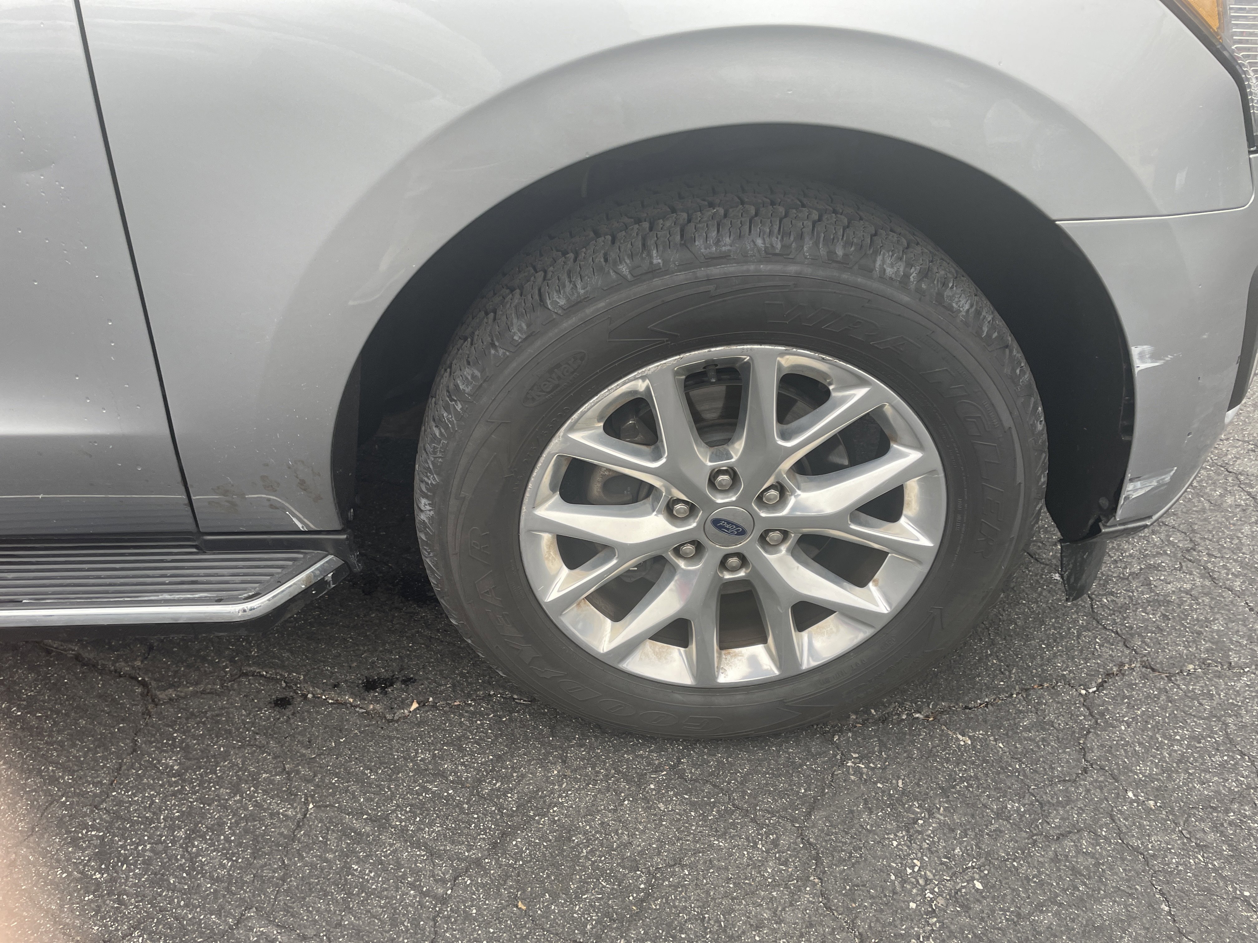 Used 2020 Ford Expedition Max XLT w/ Equipment Group 202A image 16