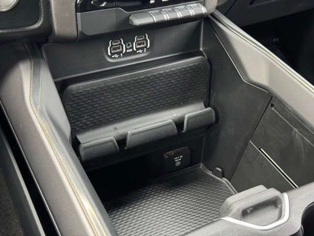 Used 2020 RAM 1500 Sport w/ Night Edition image 24