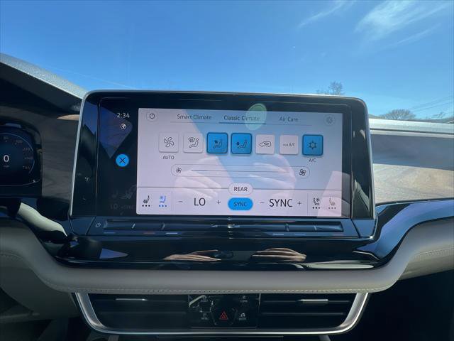 New 2026 Volkswagen Atlas SE image 18