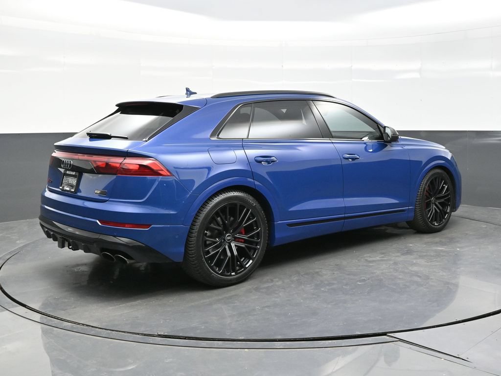 Used 2024 Audi SQ8 Prestige AWD/4WD image 7