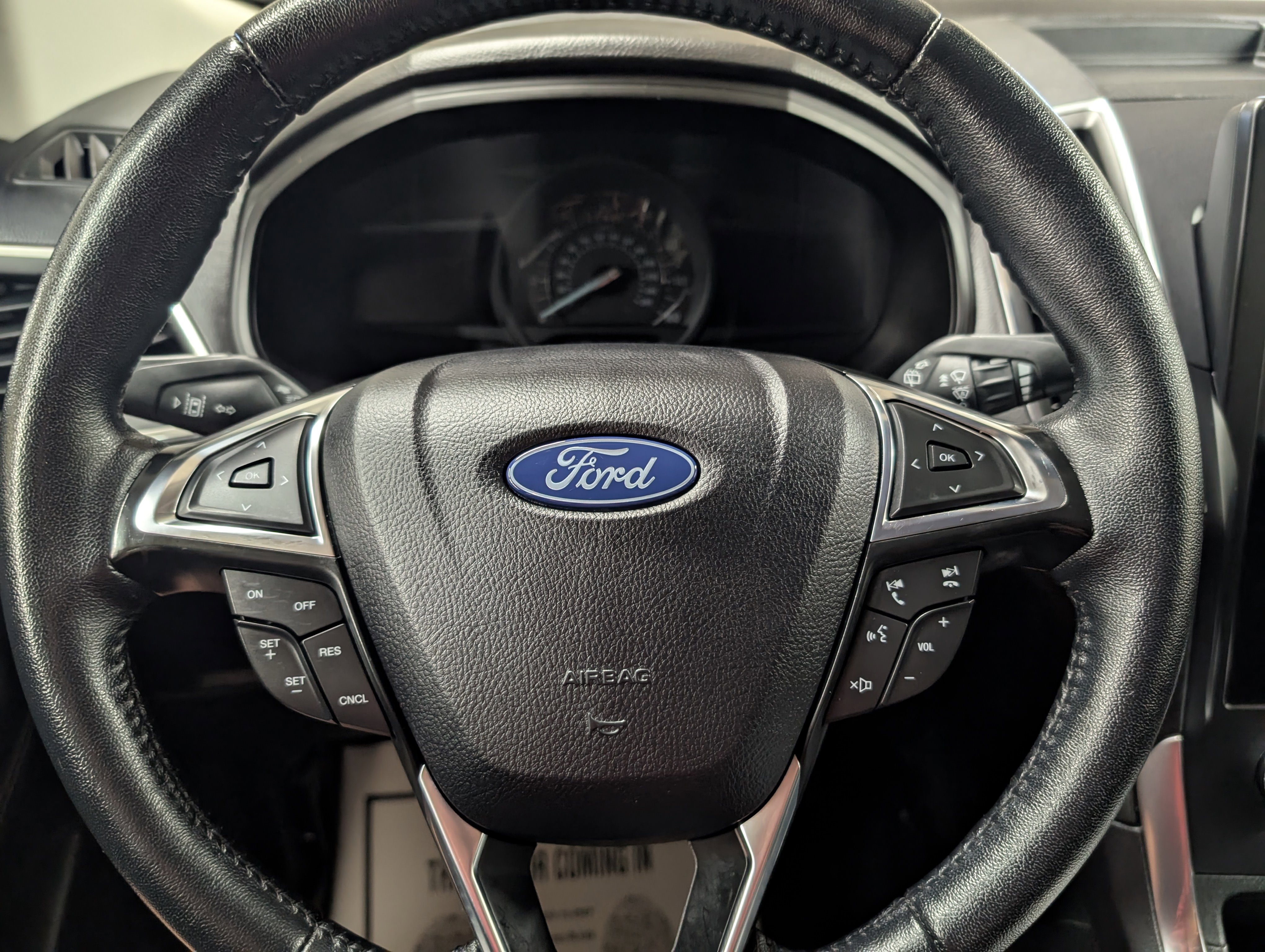 Used 2024 Ford Edge Titanium AWD/4WD image 20