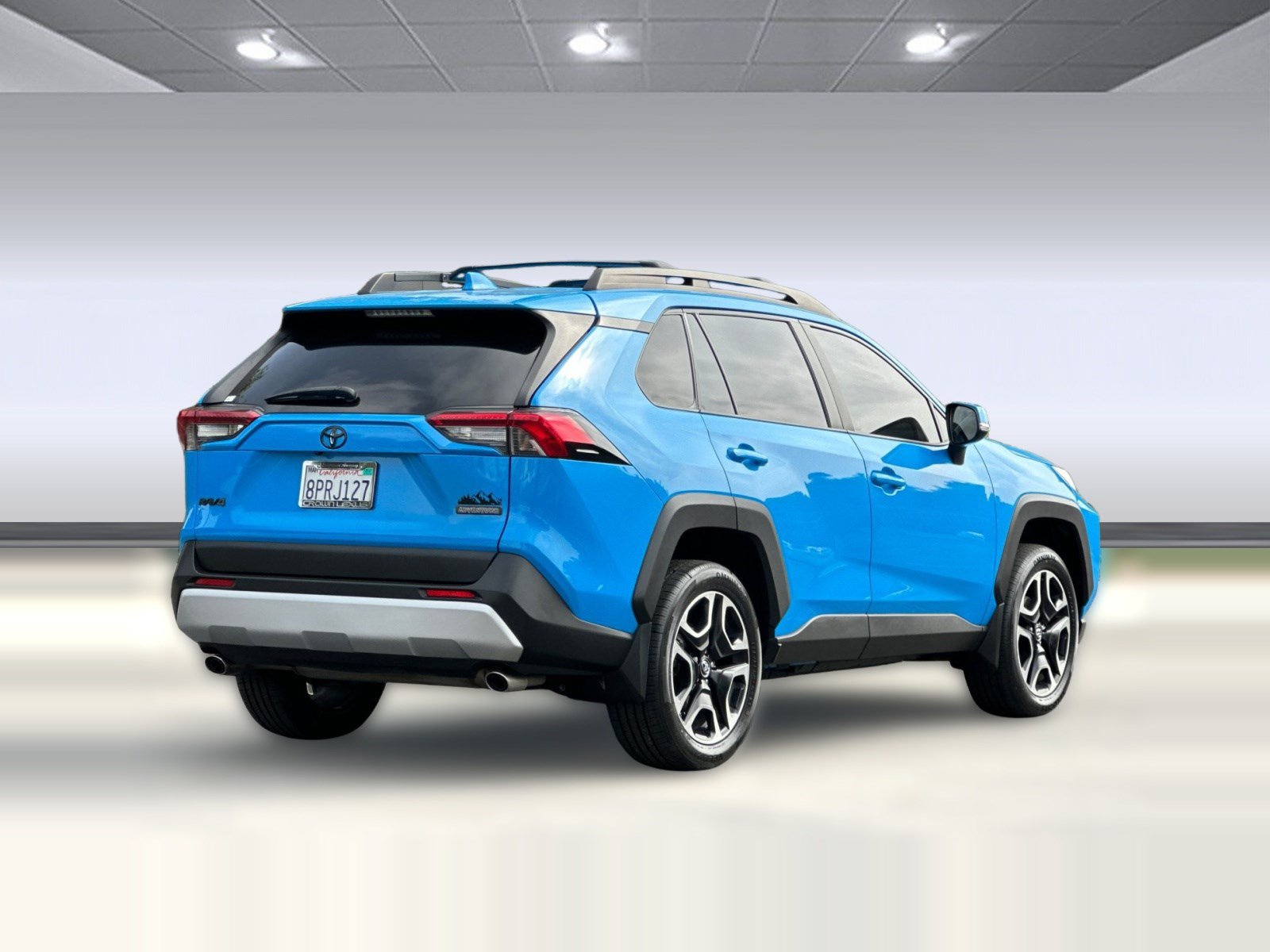 Used 2019 Toyota RAV4 Adventure AWD/4WD image 9