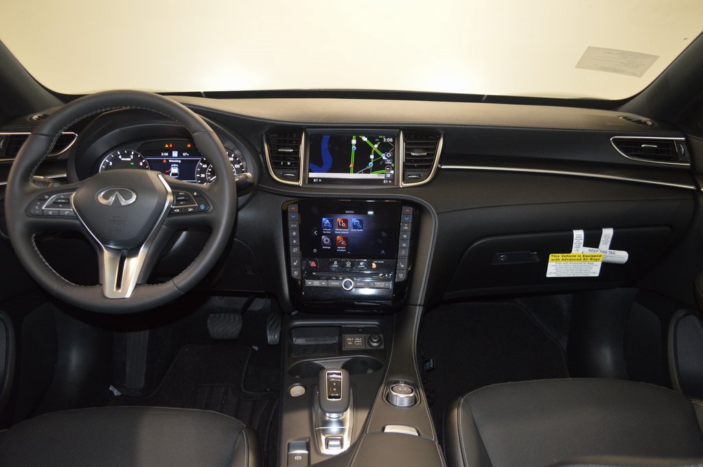 New 2025 INFINITI QX55 Essential w/ Accent Package AWD/4WD image 36