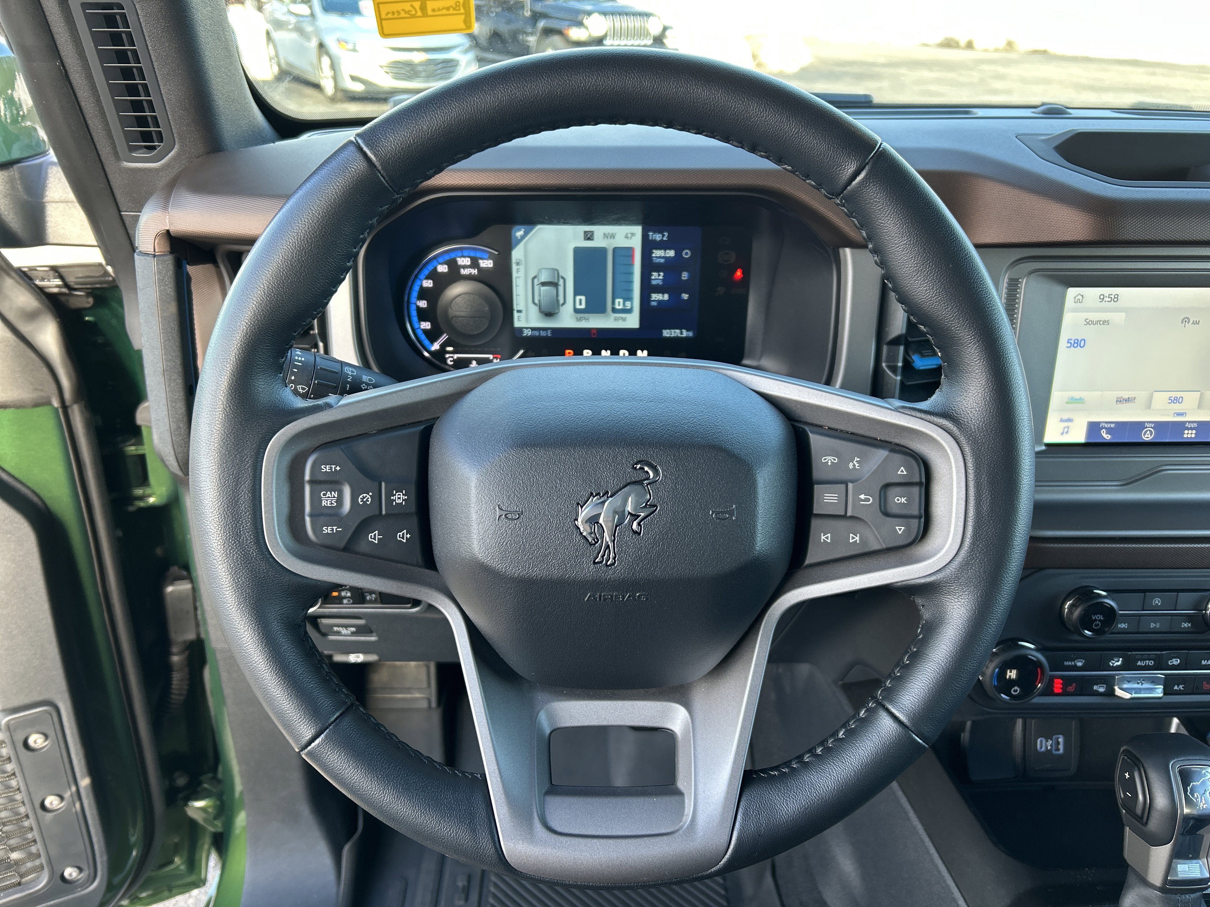 Used 2023 Ford Bronco Outer Banks image 14