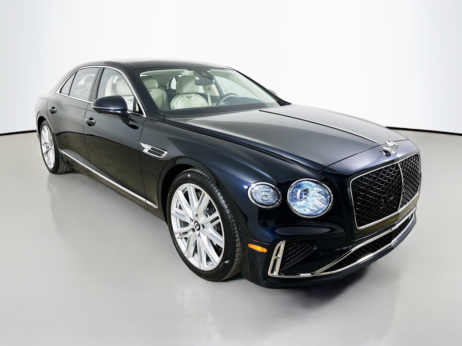 New 2026 Bentley Flying Spur V8