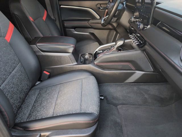 Used 2023 Chevrolet Colorado Z71 w/ Advanced Trailering Package image 26