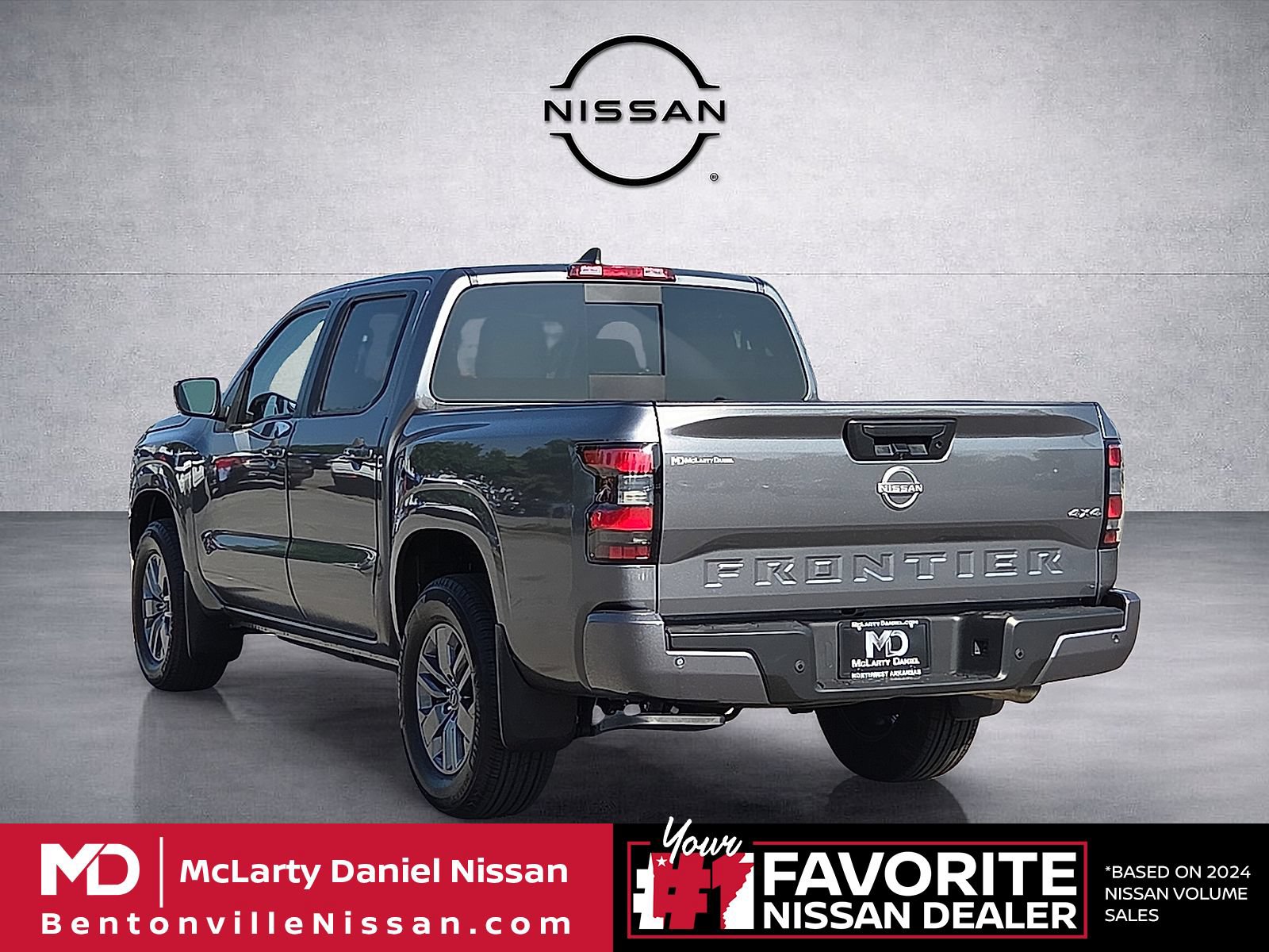 Used 2025 Nissan Frontier SV AWD/4WD image 4