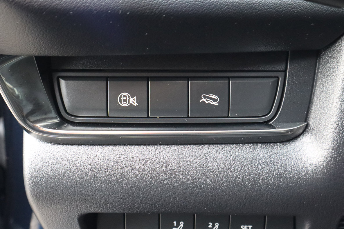 Used 2025 MAZDA CX-30 AWD 2.5 S w/ Preferred Package image 16