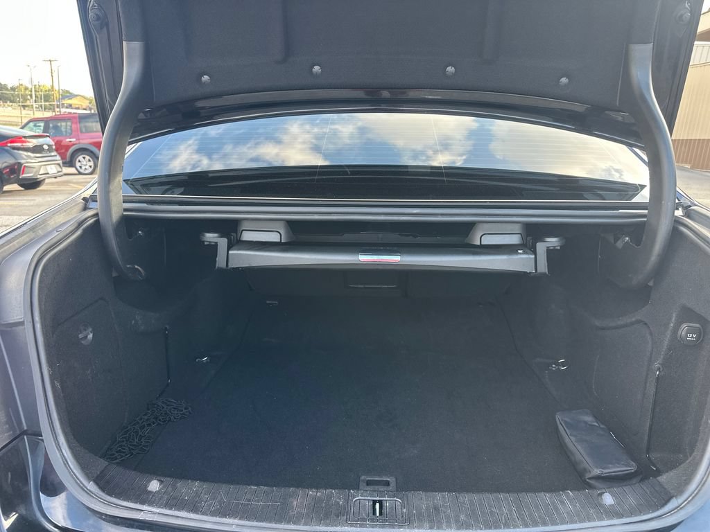 Used 2014 Mercedes-Benz E 350 Sedan image 23