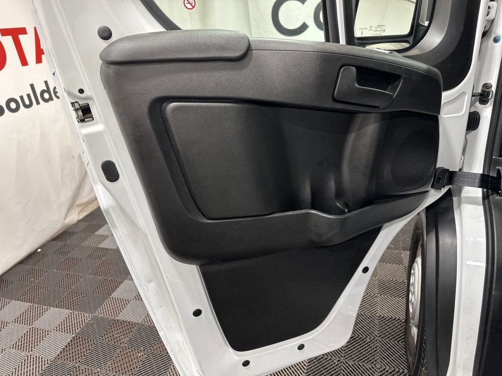 Used 2025 RAM ProMaster 2500 w/ U-Haul Equipment Group image 18
