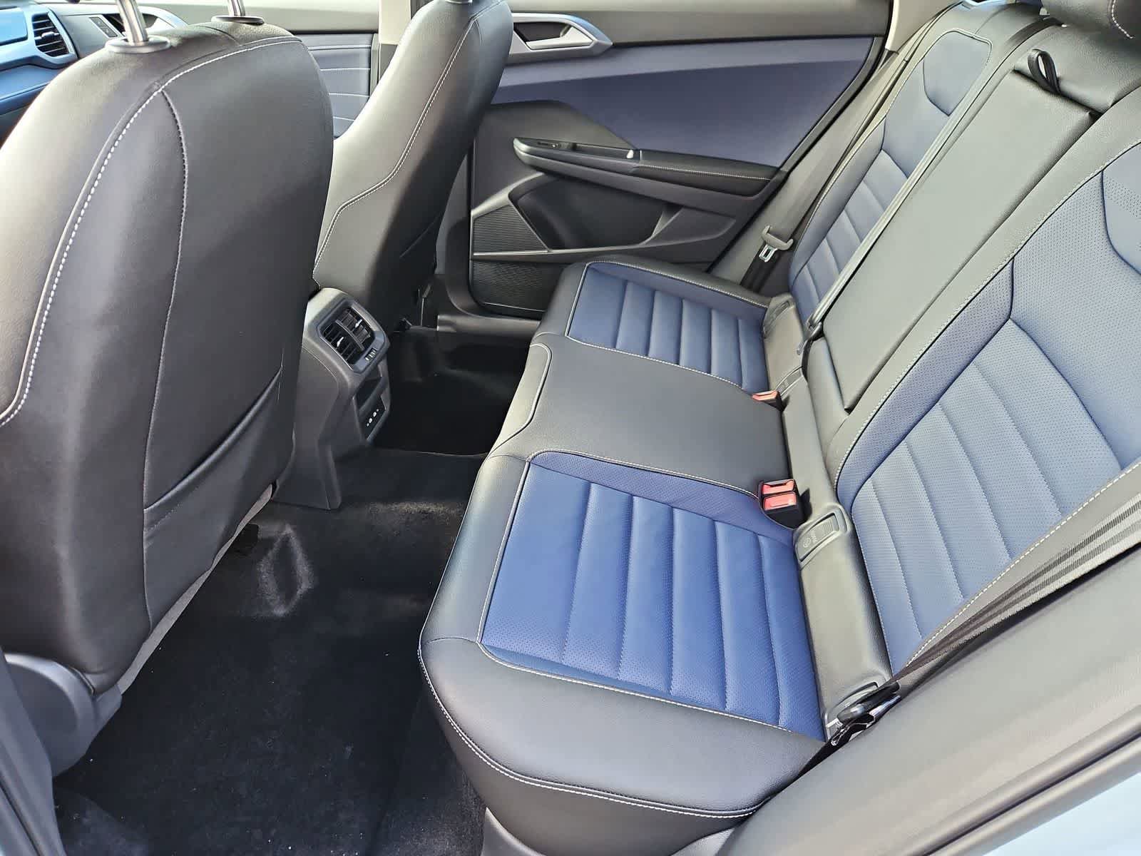New 2026 Volkswagen Taos SEL AWD/4WD image 20