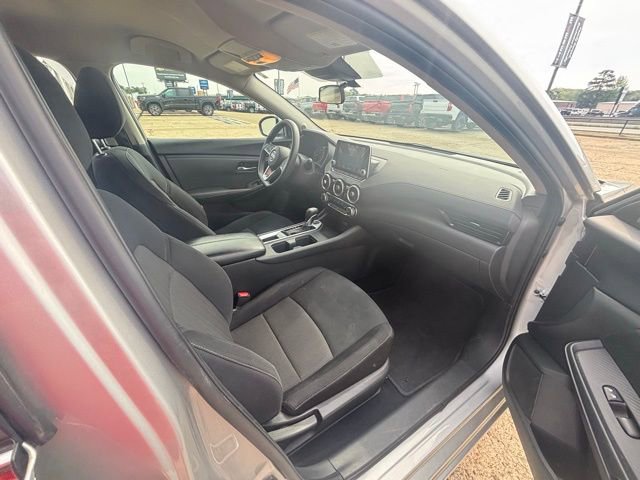 Used 2023 Nissan Sentra SV image 16