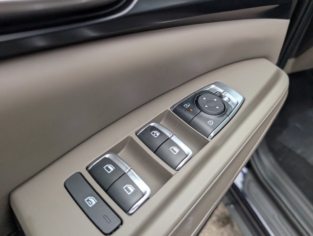 New 2027 Kia Carnival FWD image 12