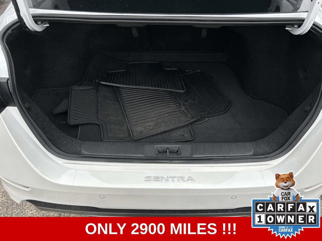 Certified 2022 Nissan Sentra SR w/ SR Premium Package FWD image 13
