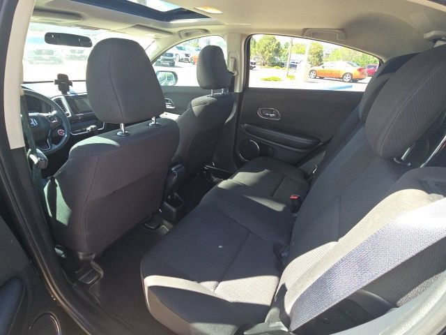 Used 2018 Honda HR-V EX image 9