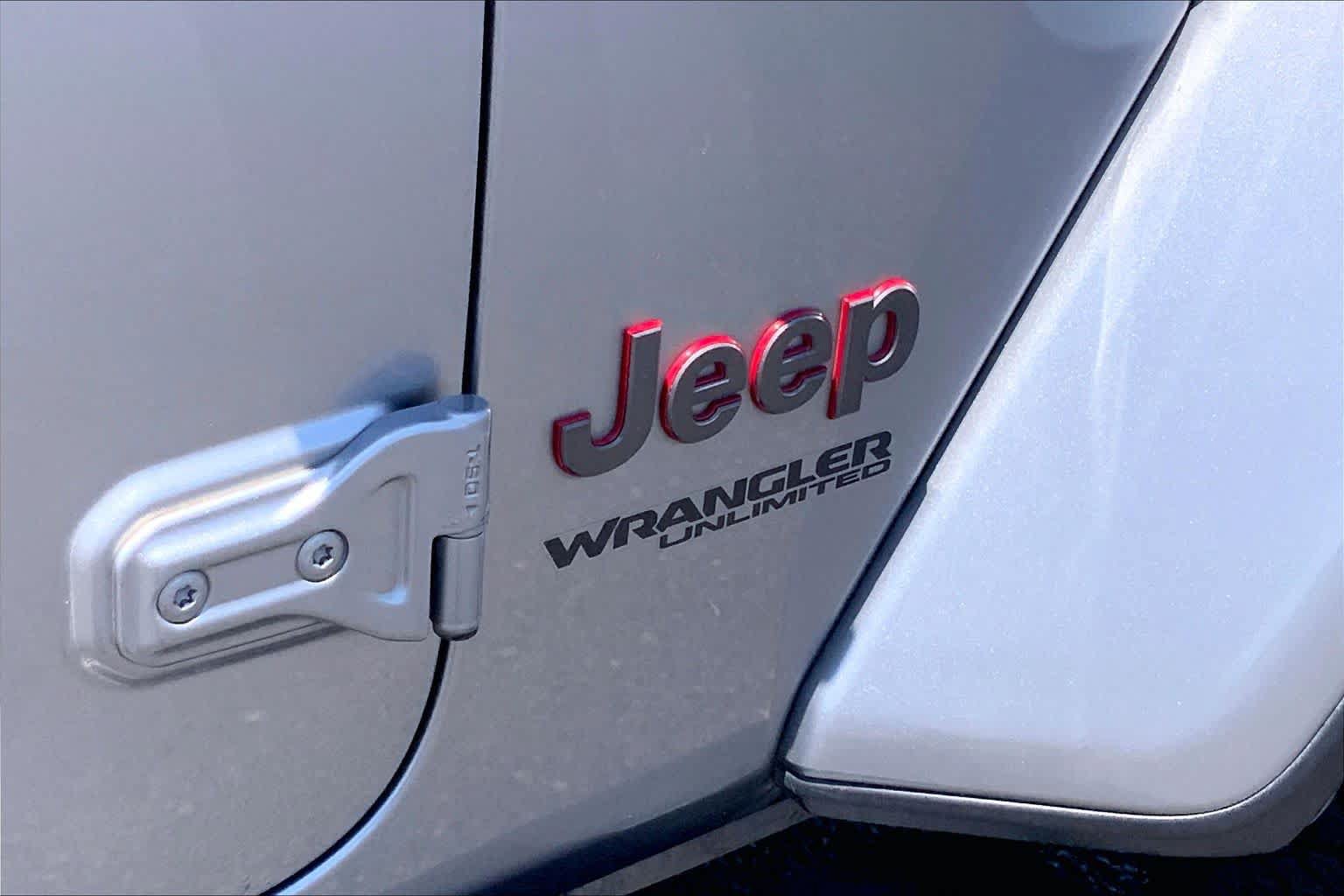 Used 2018 Jeep Wrangler Unlimited Rubicon AWD/4WD image 10