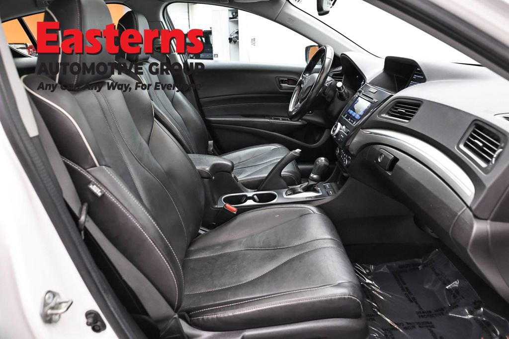 Used 2020 Acura ILX w/ Premium Package FWD image 27
