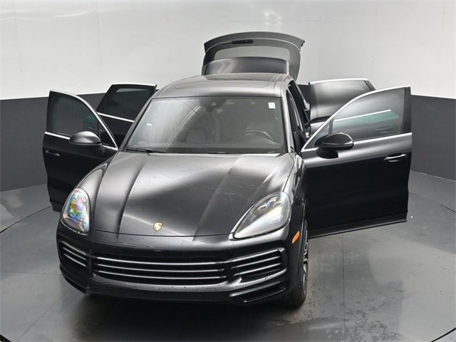Used 2020 Porsche Cayenne S image 66