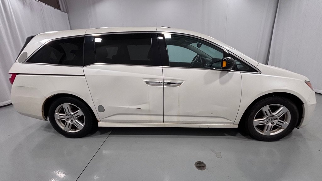 Used 2013 Honda Odyssey Touring image 4