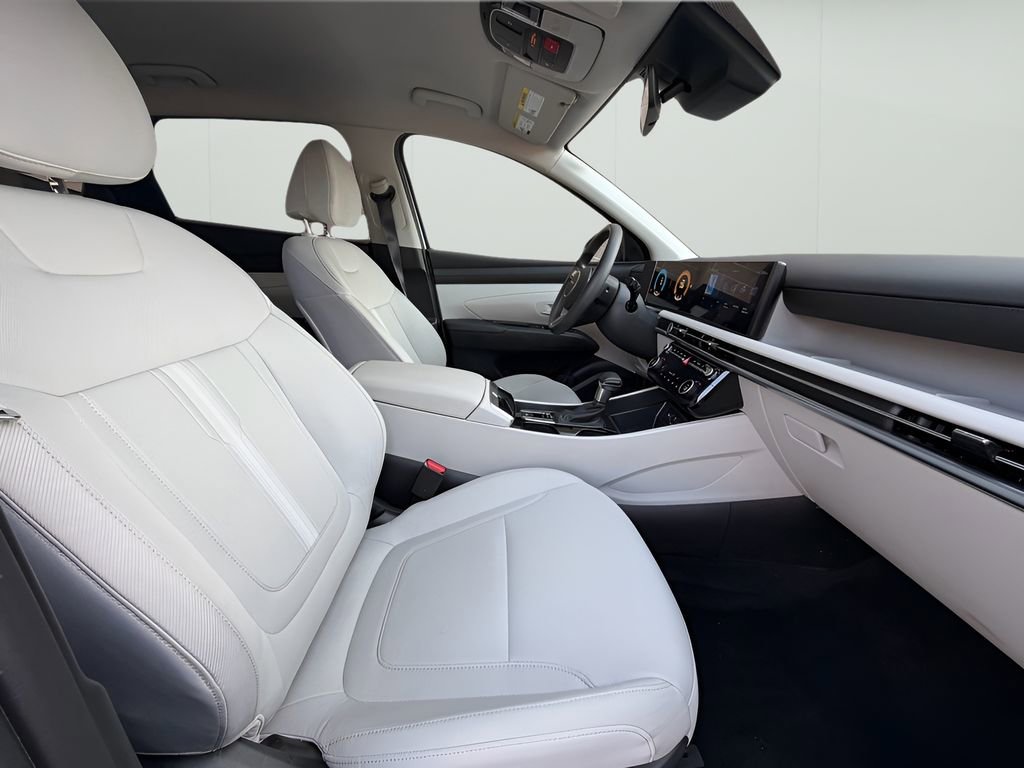 Certified 2025 Hyundai Tucson SEL image 24