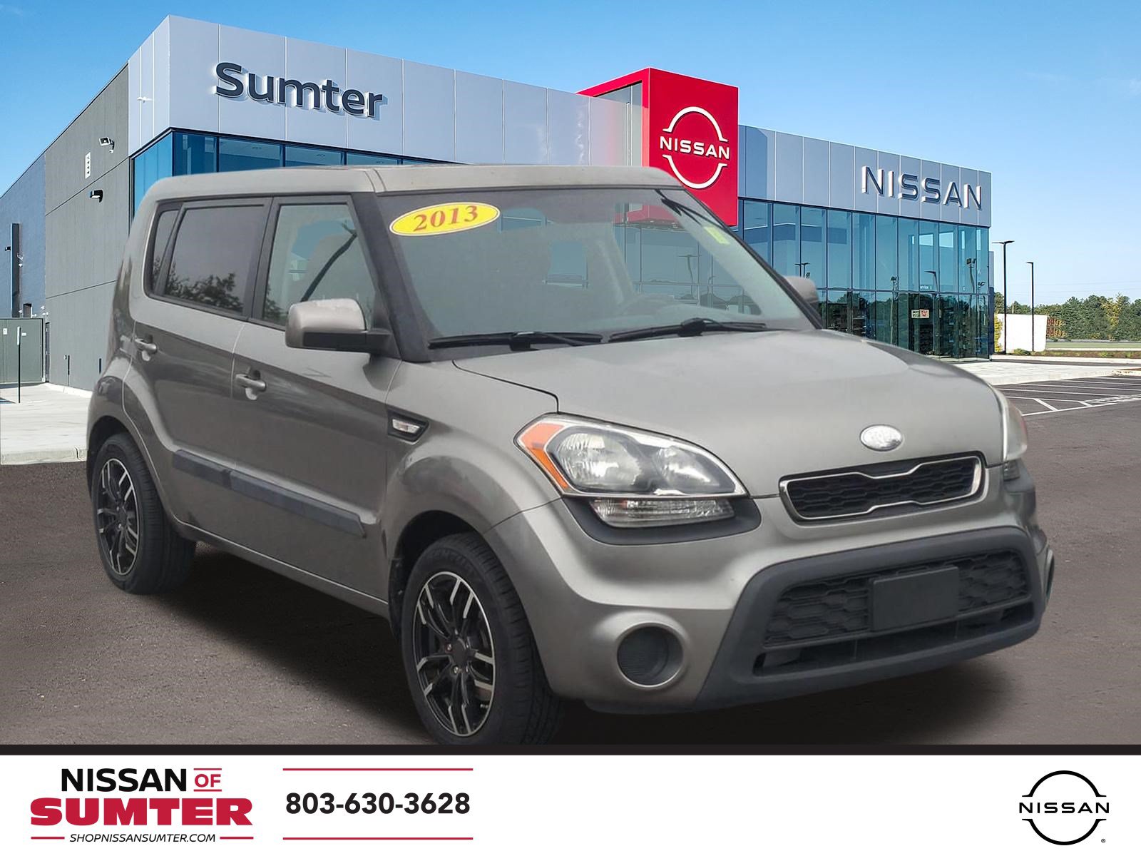 Used 2013 Kia Soul FWD image 1