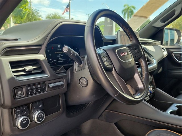 Used 2022 GMC Yukon AT4 w/ Technology Package image 12