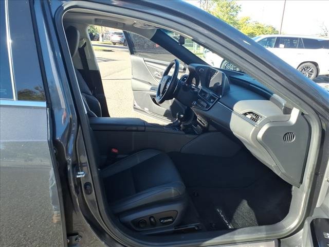 Used 2022 Lexus ES 350 w/ Premium Package image 17