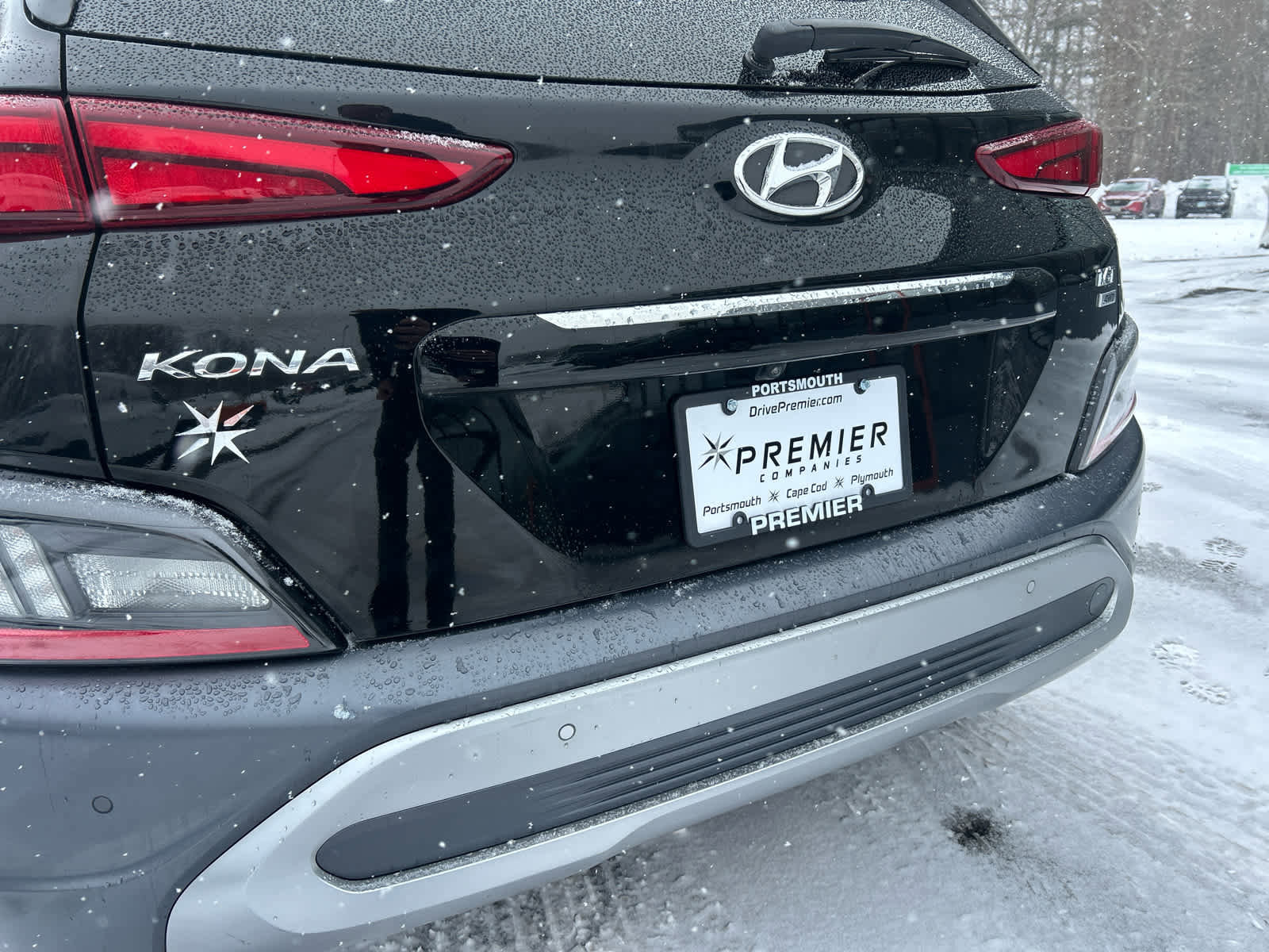 Used 2022 Hyundai Kona Limited image 33