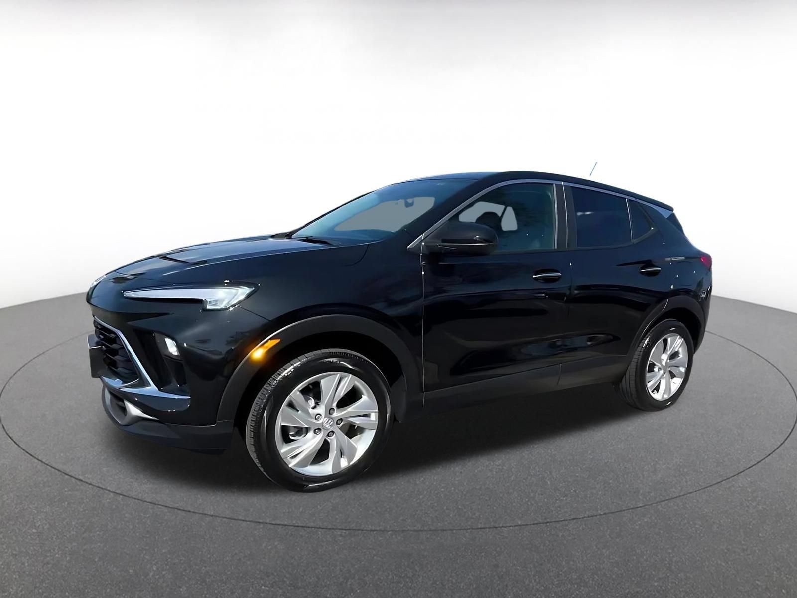 Used 2025 Buick Encore GX Preferred AWD/4WD image 8
