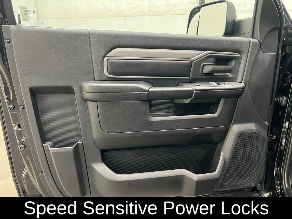 Used 2022 RAM 3500 Tradesman image 11