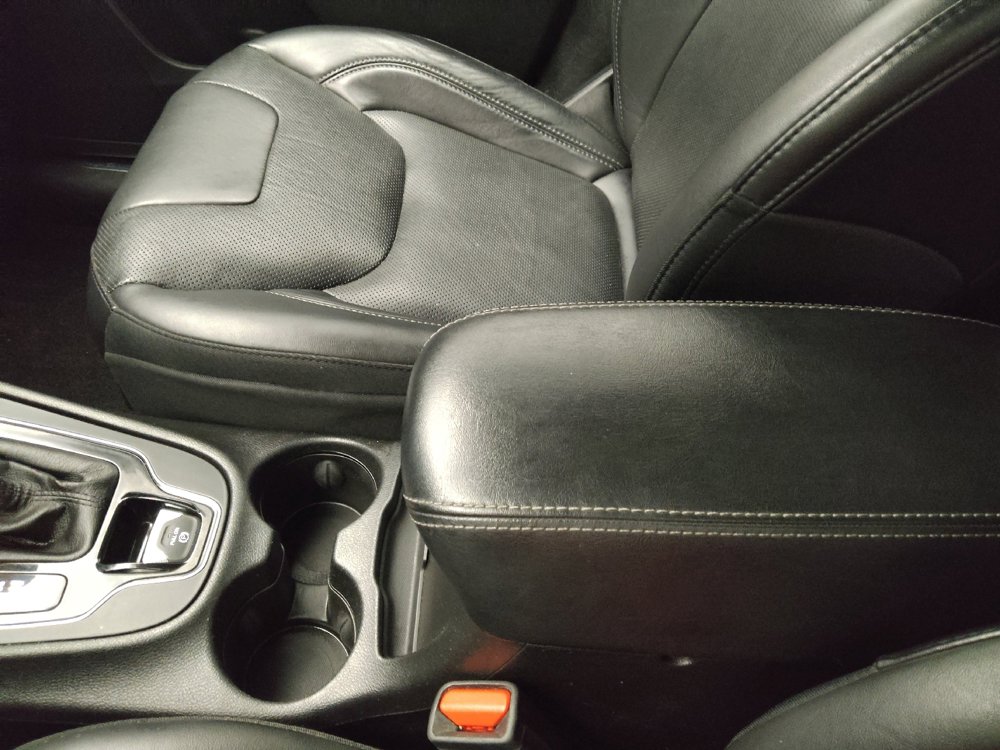 Used 2019 Jeep Cherokee Limited image 26