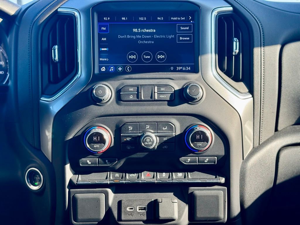 Used 2022 Chevrolet Silverado 1500 LT w/ Bed Protection Package image 22