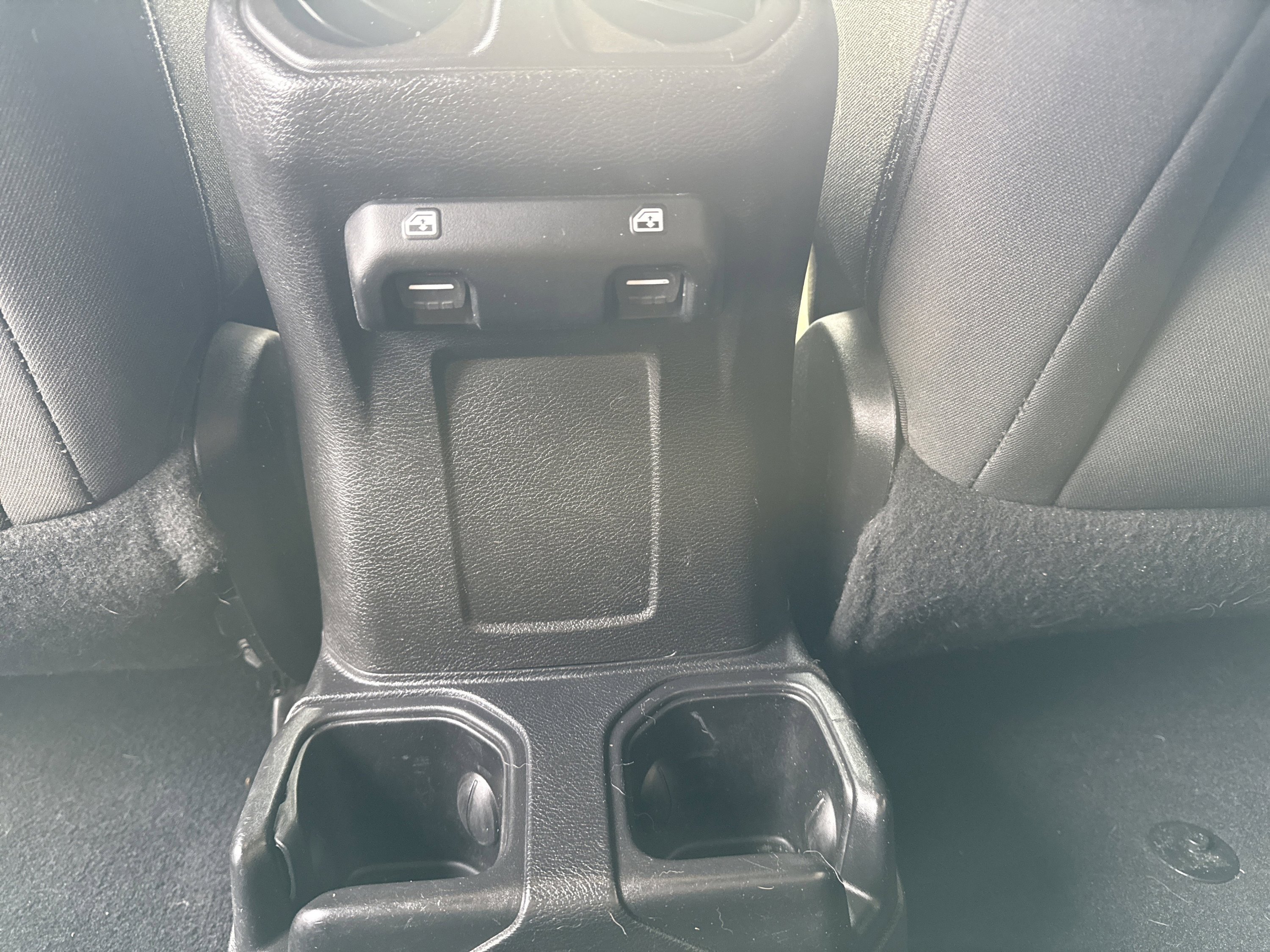 Used 2019 Jeep Wrangler Unlimited Sport S AWD/4WD image 12