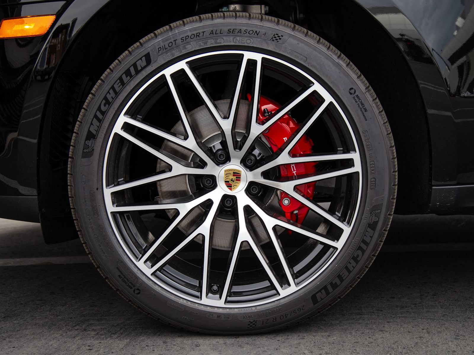 New 2026 Porsche Macan S AWD/4WD image 12