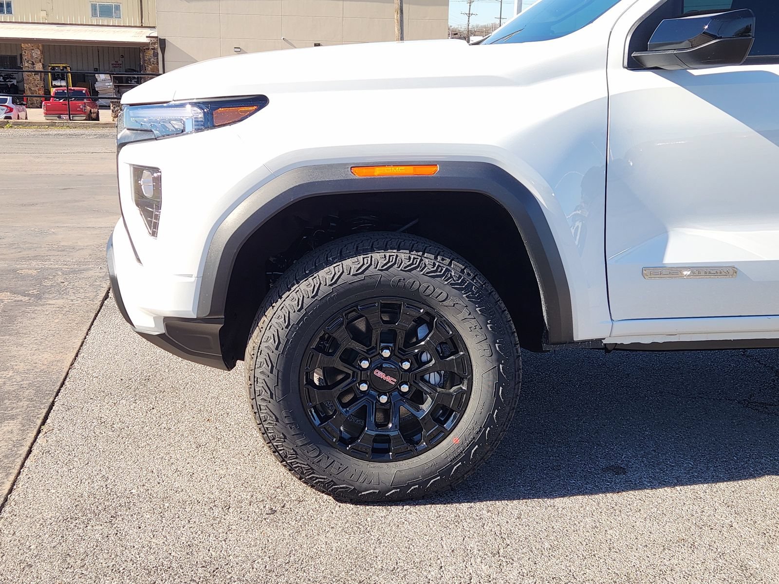 New 2026 GMC Canyon Elevation w/ Convenience Package RWD image 9